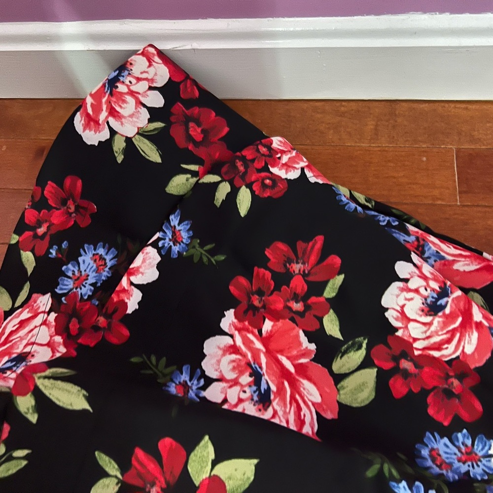 DRESS - Picture 2 of 4